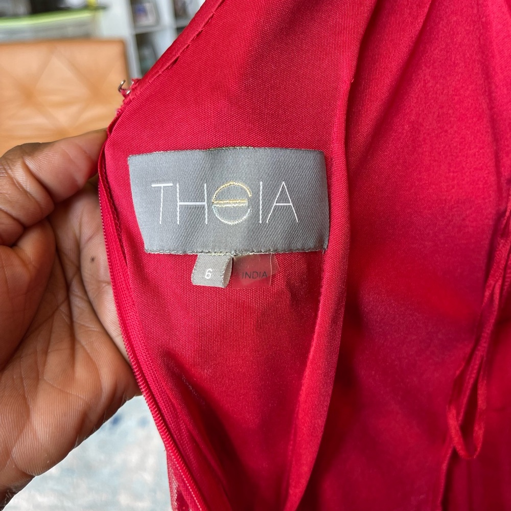 THEIA Red Party Dress Size 6. Worn once